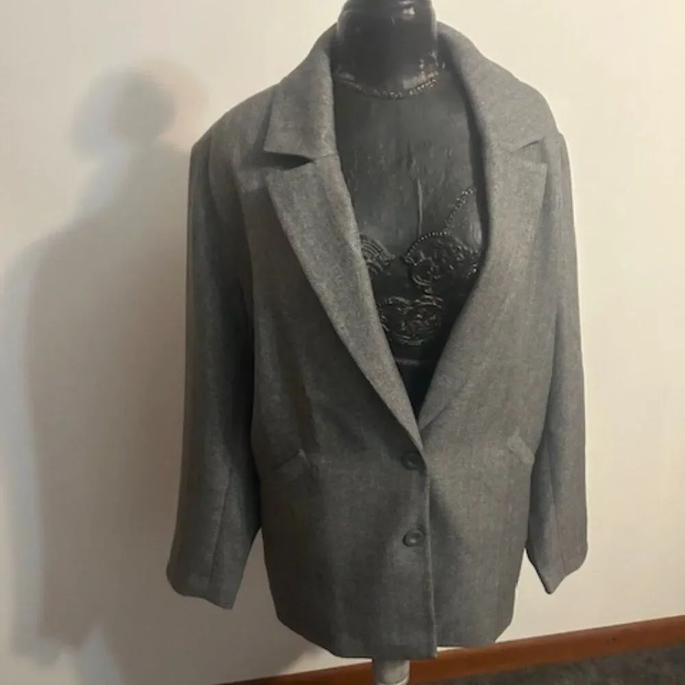 Treasure & Bond Gray Medium Charcoal 2 button front blazer, size L